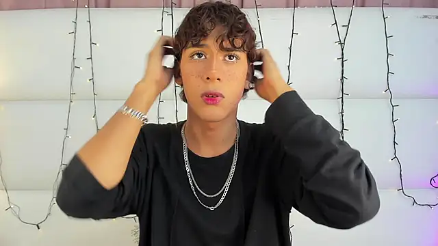 d3rke 666 online show from March 4, 5:24 am