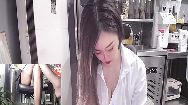 Eileen-L online show from September 14, 7:07 am