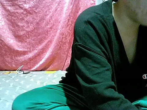 alhex gay26 online show from December 14, 1:27 pm