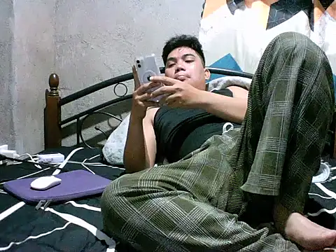 alhex gay26 online show from April 10, 9:30 pm