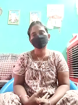 Snapshot of Naina_telugu_ chatting on February 7, 9:35 am Naina telugu online show from February 7, 9:35 am