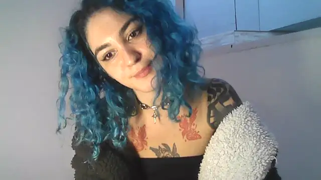 Snapshot of peetitefairy chatting on May 16, 10:36 am peetitefairy online show from May 16, 10:36 am