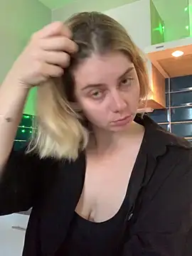 Snapshot of Rainbow_W chatting on September 24, 12:41 pm Rainbow W online show from September 24, 12:41 pm