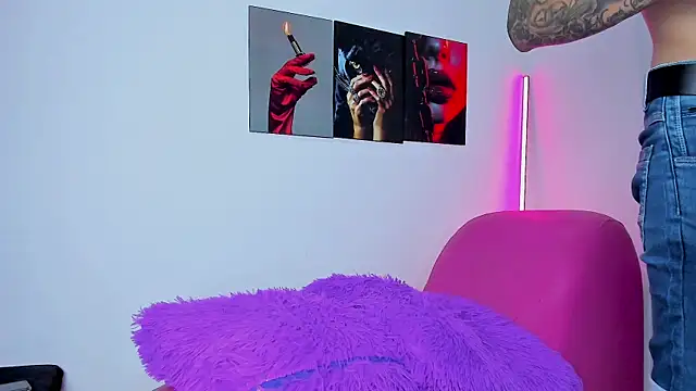 Sweettmia online show from November 9, 10:19 pm