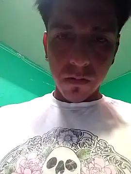 TragicAirplane168 online show from November 15, 8:27 pm