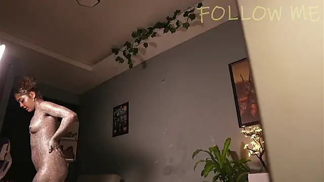 hannachris- online show from September 24, 11:08 pm