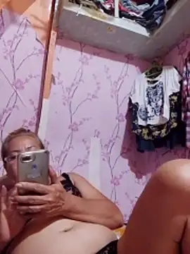 vickyhot1966 online show from December 20, 12:01 pm