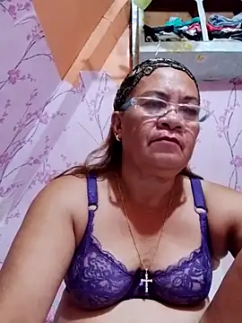 vickyhot1966 online show from December 21, 8:49 pm