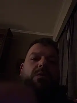 jerrebaker online show from October 20, 4:02 am