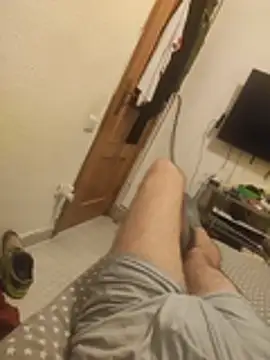 gigolobcn online show from October 19, 5:19 am