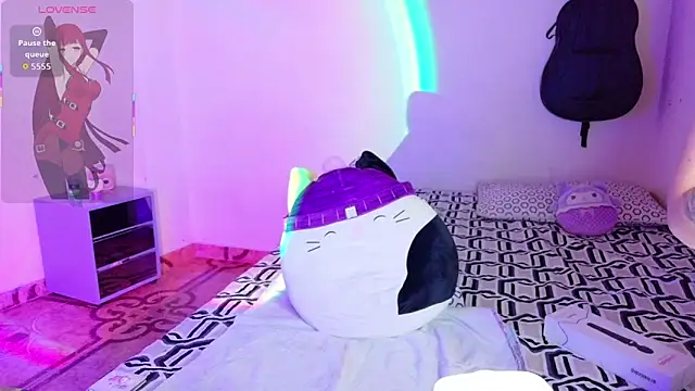 Snapshot of daihanae_2 chatting on September 18, 12:01 am daihanae 2 online show from September 18, 12:01 am