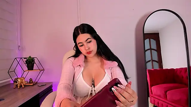 Emma  clark  online show from October 22, 12:38 pm