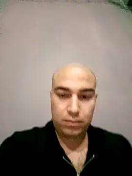 Aliii1657 online show from April 22, 8:32 pm