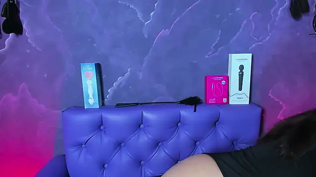 Lili milk20 online show from October 27, 7:18 pm