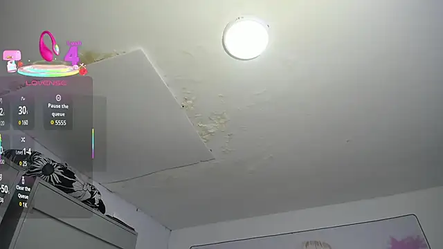 thalia mills19 online show from November 1, 11:07 pm