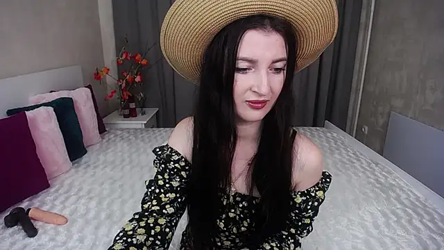 EvelinCuper online show from November 14, 6:12 am