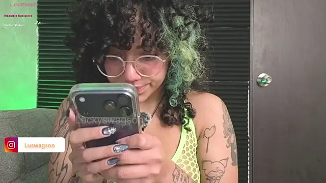 LuckySwagson online show from June 12, 2:10 am