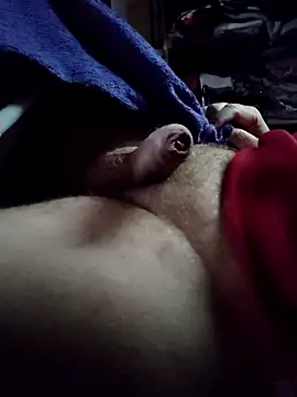 Snapshot of bad_wolf28 chatting on March 16, 9:24 am bad wolf28 online show from March 16, 9:24 am