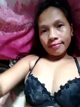 Snapshot of HotNaughtyGirl23 chatting on November 27, 6:26 am HotNaughtyGirl23 online show from November 27, 6:26 am