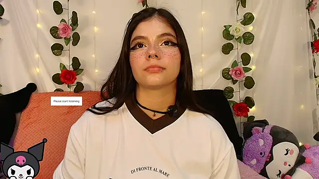 Snapshot of cutee_andrea chatting on May 6, 3:02 am cutee andrea online show from May 6, 3:02 am