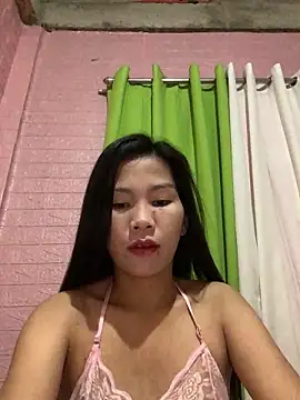 Snapshot of Cleo17 chatting on April 19, 2:16 pm Cleo17 online show from April 19, 2:16 pm