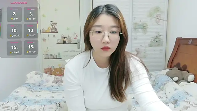 sisi-maiden online show from December 21, 2:35 pm