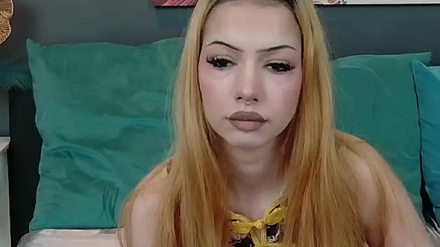 Snapshot of DashaFlame chatting on February 20, 5:15 am DashaFlame online show from February 20, 5:15 am