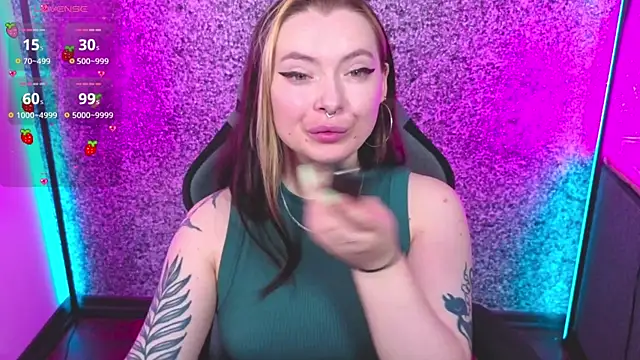 Snapshot of SadPotato_ chatting on September 9, 9:42 am SadPotato  online show from September 9, 9:42 am