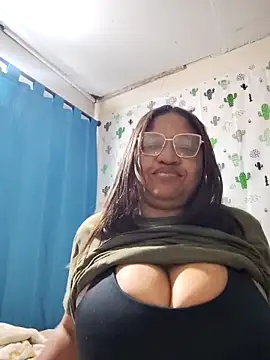 Avannay online show from March 8, 1:36 am