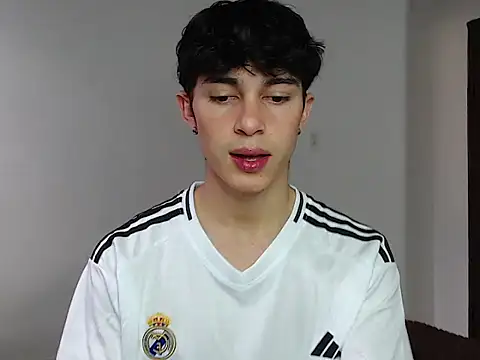 john vichenso online show from September 26, 9:08 pm