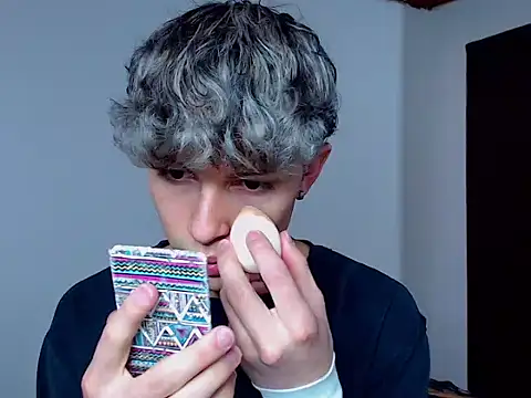 john vichenso online show from October 10, 8:52 pm