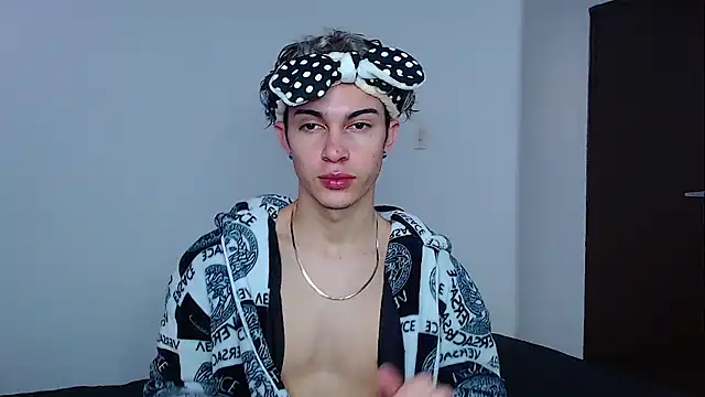 john vichenso online show from December 2, 9:54 pm