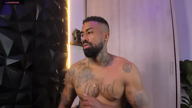 OstinDaniels online show from May 30, 9:56 pm