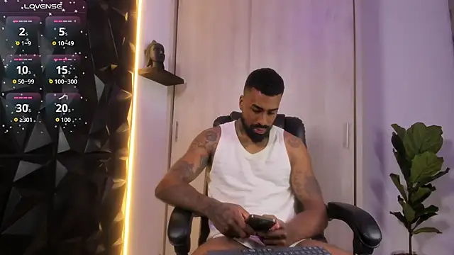 OstinDaniels online show from June 2, 11:18 pm
