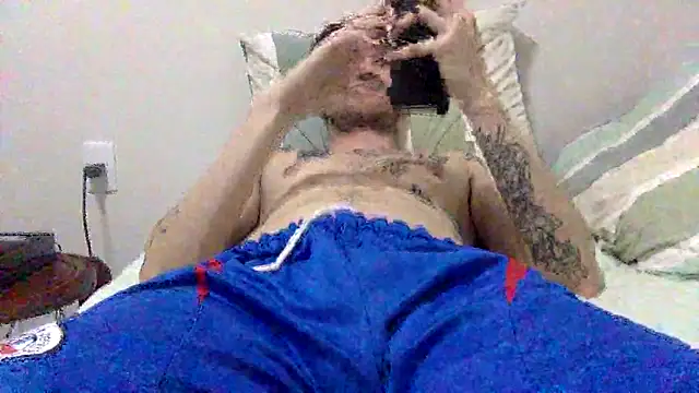 Snapshot of Fubinha chatting on October 23, 1:27 am Fubinha online show from October 23, 1:27 am