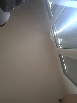 zeousseelphie online show from September 8, 3:44 pm