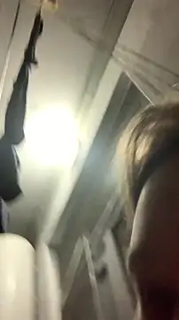 Snapshot of VesnaCrystal chatting on February 15, 11:23 pm VesnaCrystal online show from February 15, 11:23 pm