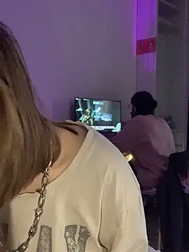 VesnaCrystal online show from March 27, 7:03 am