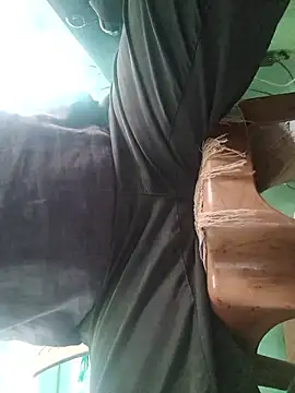 bikiiaa online show from November 4, 3:49 am