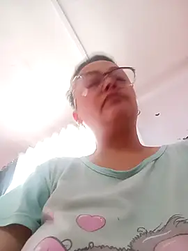 Lady 16 online show from November 11, 5:13 pm