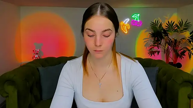 rad rebel  online show from November 20, 6:35 am