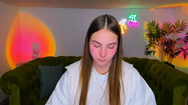 rad rebel  online show from December 3, 6:50 pm