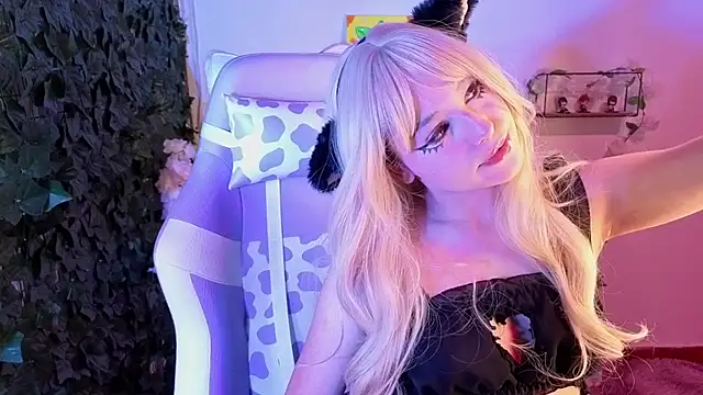 Eymmy 24 online show from June 22, 1:40 am