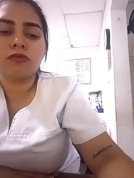 Snapshot of yesi-nursehot chatting on September 13, 2:44 am yesi-nursehot online show from September 13, 2:44 am