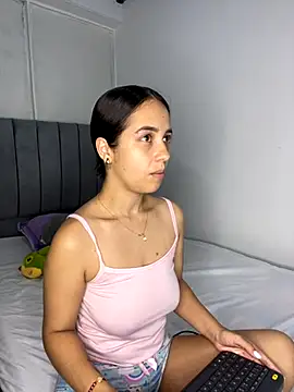 dalianataba online show from November 6, 4:30 pm