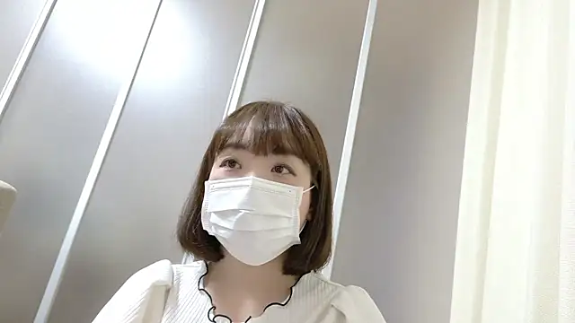 Snapshot of -rena-rena chatting on October 7, 12:35 pm -rena-rena online show from October 7, 12:35 pm