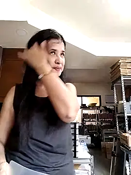 Prettysweetmum online show from September 9, 12:32 am