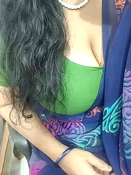 Snapshot of tami_lavanya chatting on February 18, 10:00 am tami lavanya online show from February 18, 10:00 am