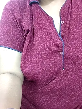 Snapshot of tami_lavanya chatting on March 2, 5:52 am tami lavanya online show from March 2, 5:52 am