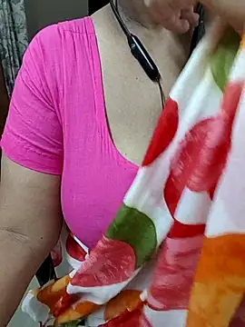 tami lavanya online show from June 17, 6:38 am